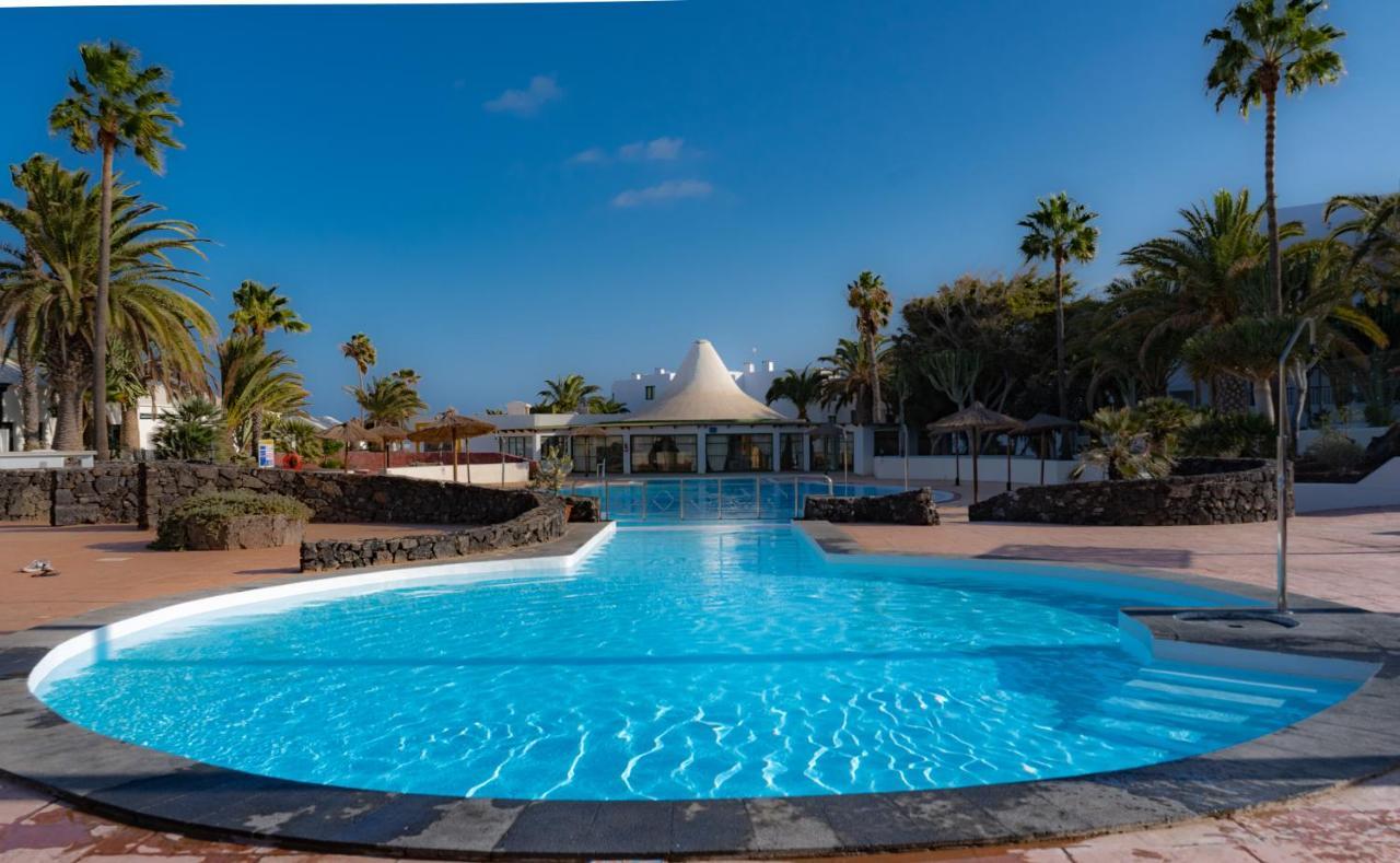 Apartamento En Playa Roca Primer Linea De Mar Коста Тегисе Екстериор снимка